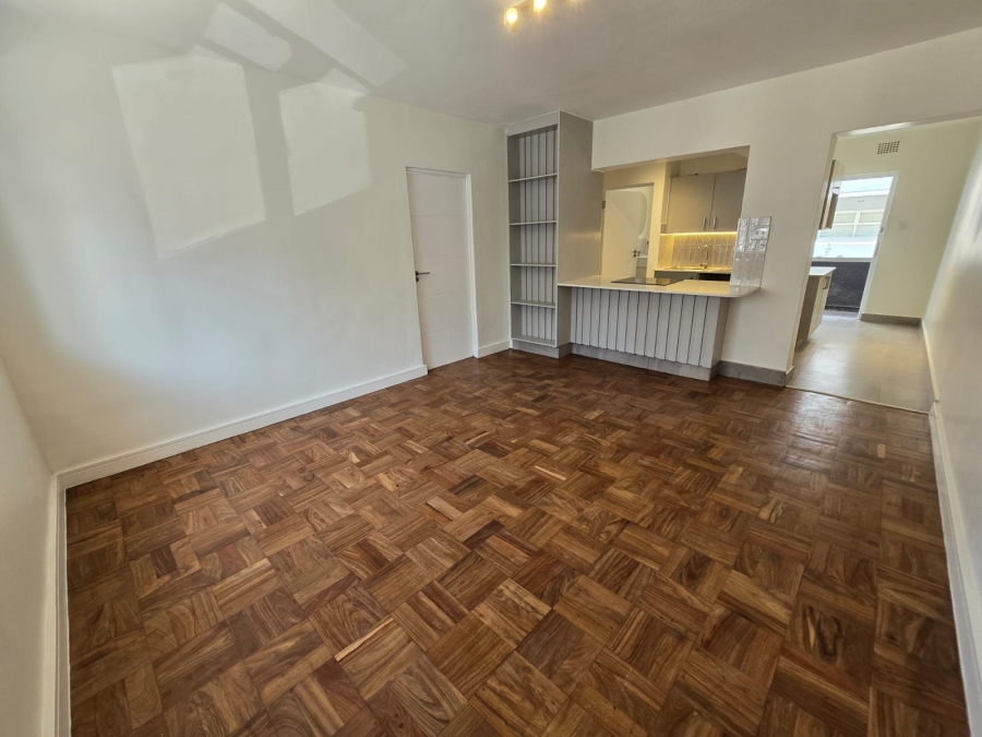 To Let 2 Bedroom Property for Rent in Sea Point Western Cape